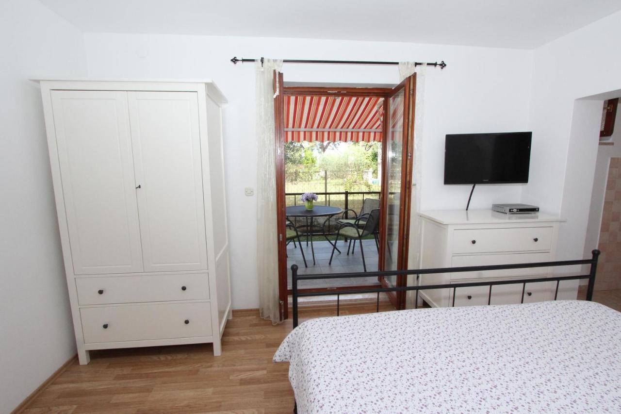Apartments Mirela Rovinj Exterior photo